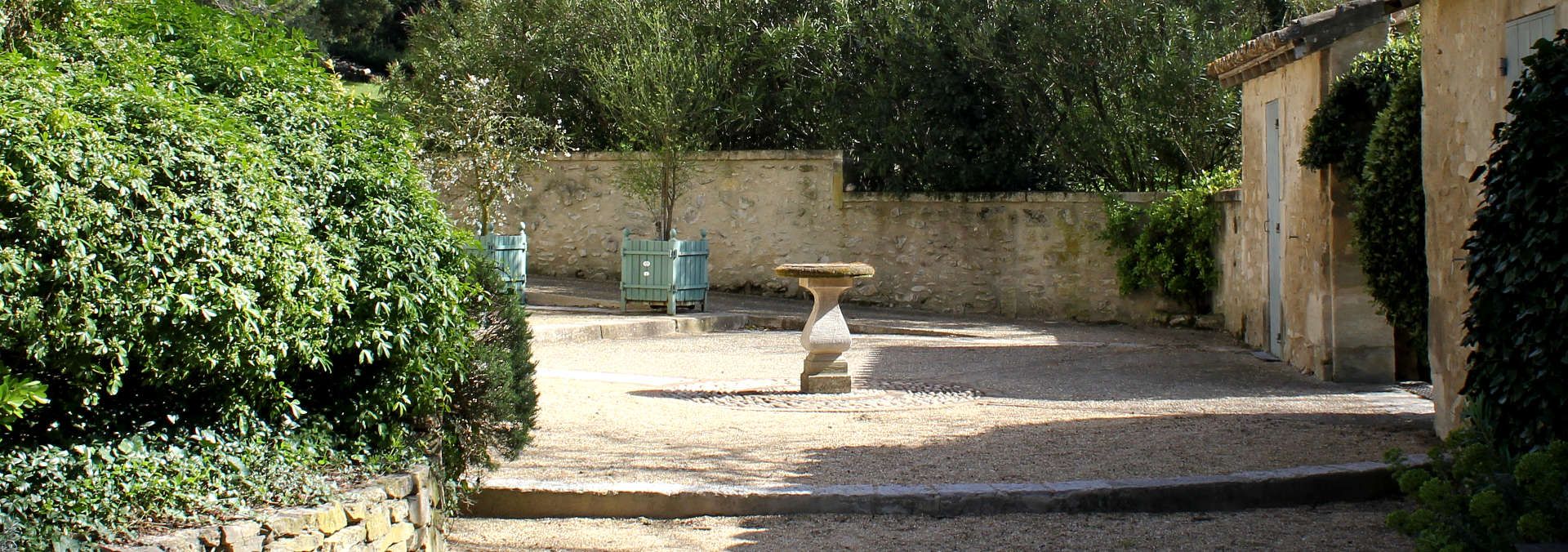 Domaine Dalmeran - Rue des Vignerons