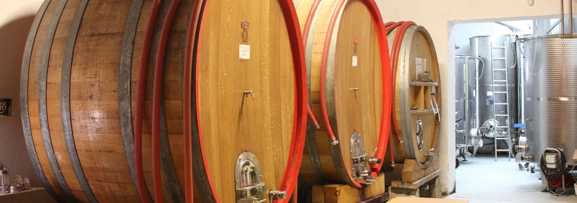 Domaine Lou Capelan - Rue des Vignerons