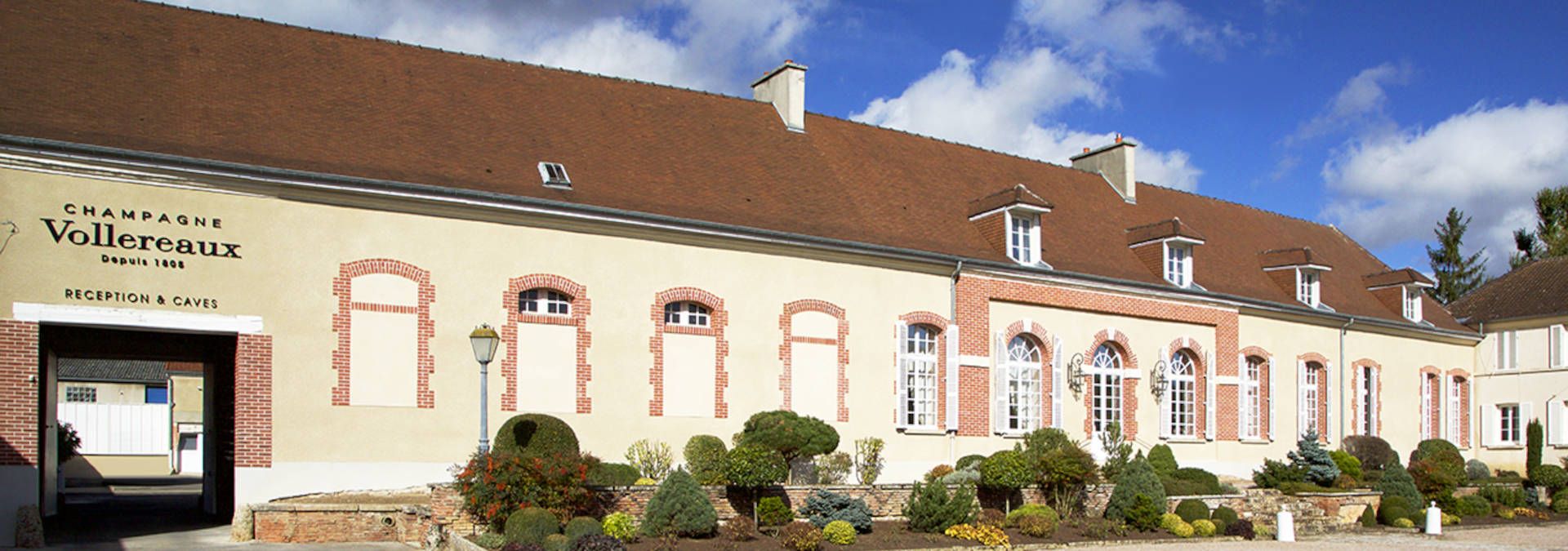 Champagne-Vollereaux - Rue des Vignerons