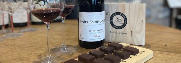 Pinot noir y chocolate: un maridaje inesperado-photo