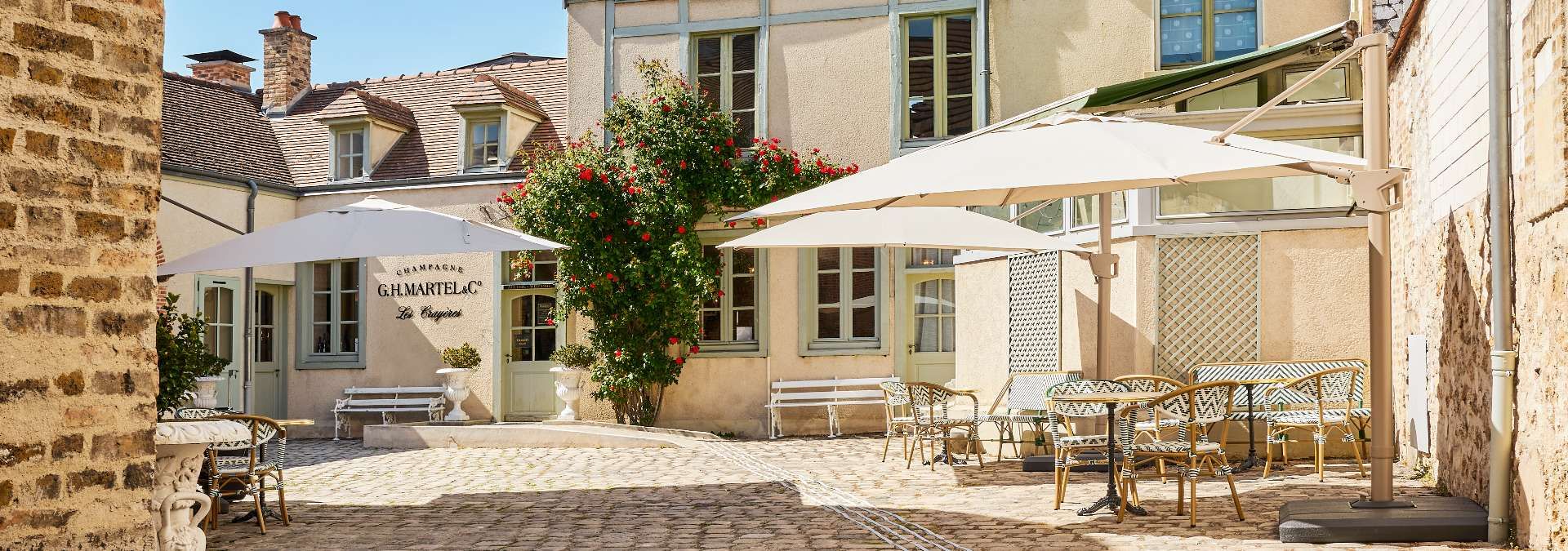 Domaine G.H. Martel &amp; C° - Rue des Vignerons