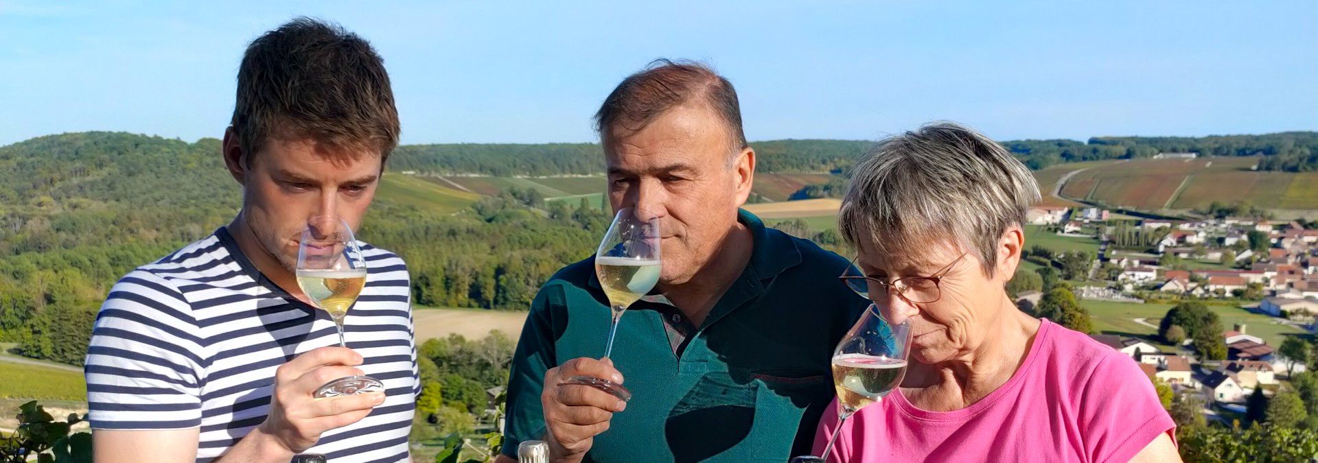 Champagne Daniel Pétré &amp; fils - Rue des Vignerons