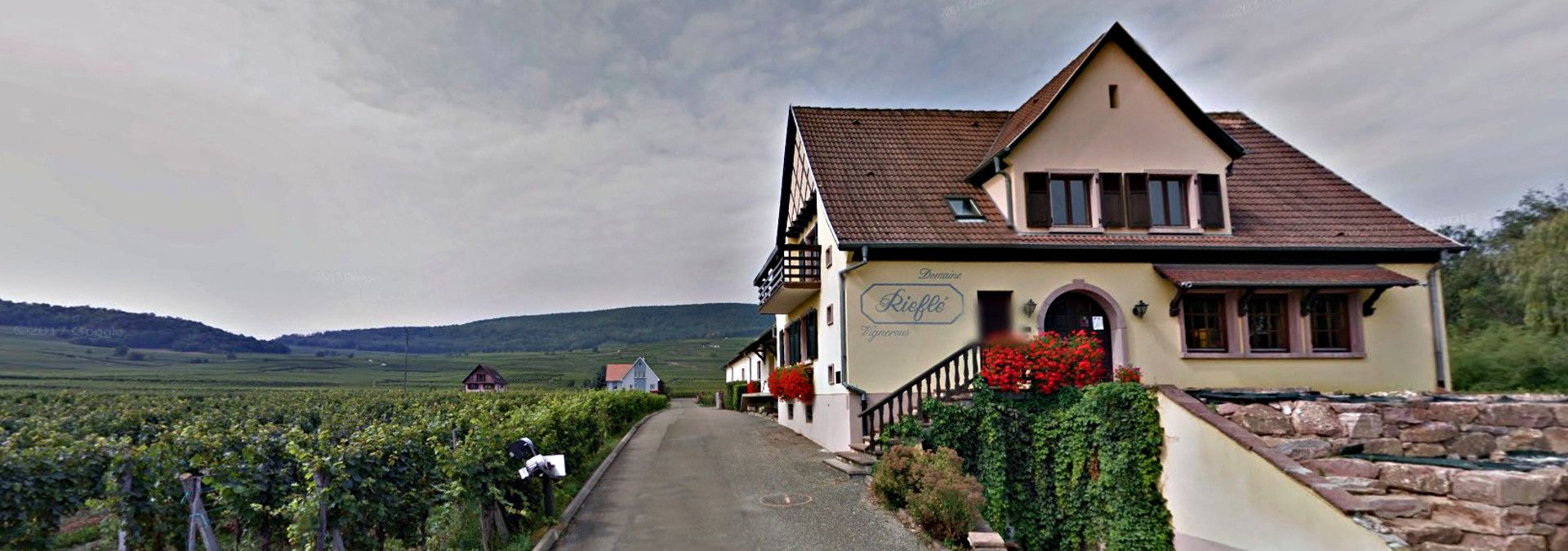 Domaine Rieflé-Landmann - Rue des Vignerons