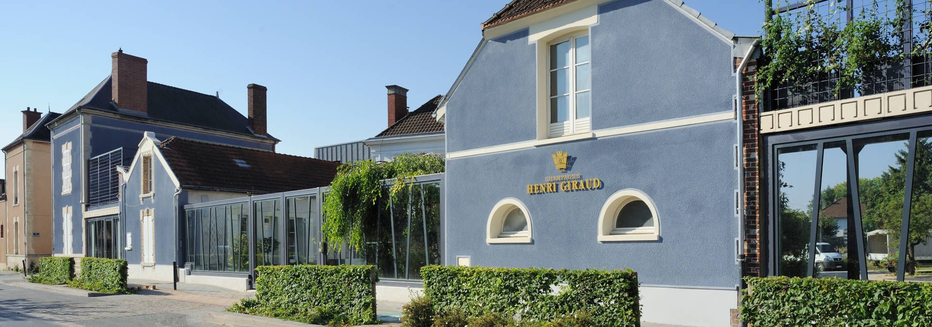 Champagne Henri Giraud - Rue des Vignerons