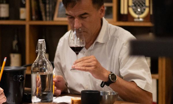 Atelier les bases de la dégustation, autour de 5 vins, Nantes-photo