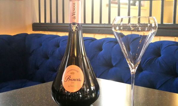 Verkostung von Cordon Bleu Brut und Princes-photo
