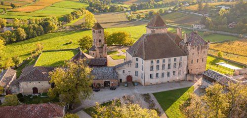 Château de Pierreclos photo