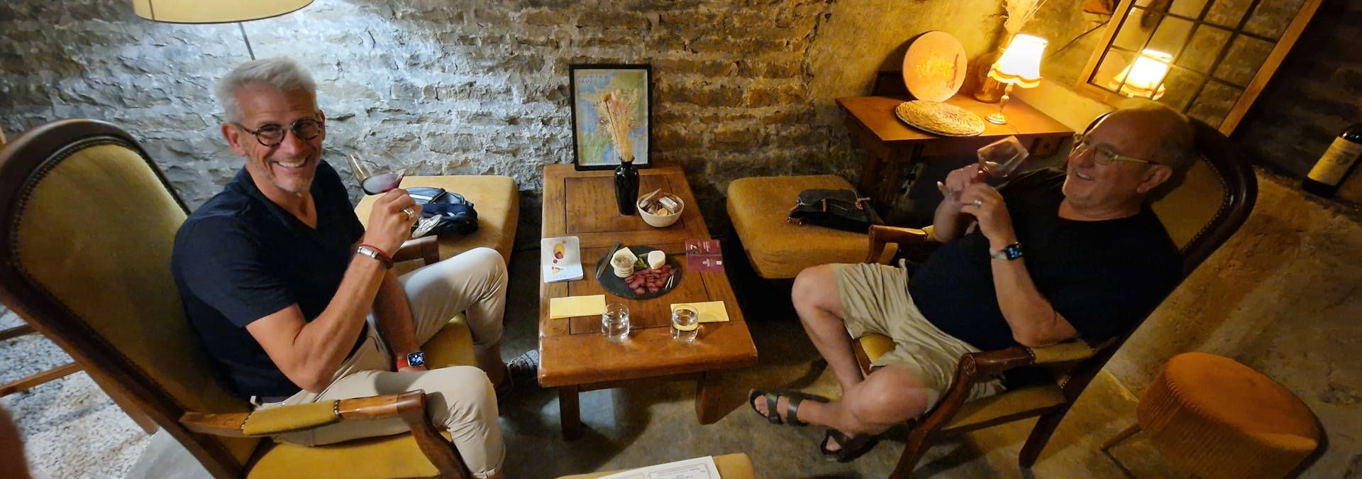 The Wine Compass - Rue des Vignerons