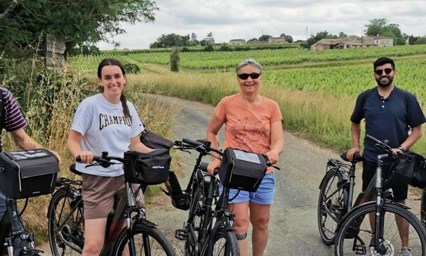 Journée Excursion à Saint-Emilion à vélo électrique, depuis Bordeaux-photo