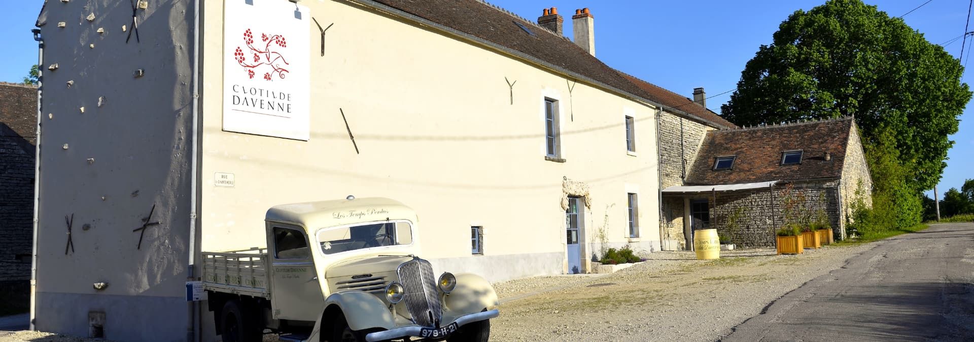 Domaine Clotilde Davenne - Rue des Vignerons