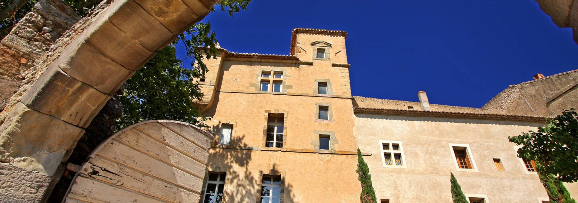 Famille Fabre, Château de Luc - Rue des Vignerons