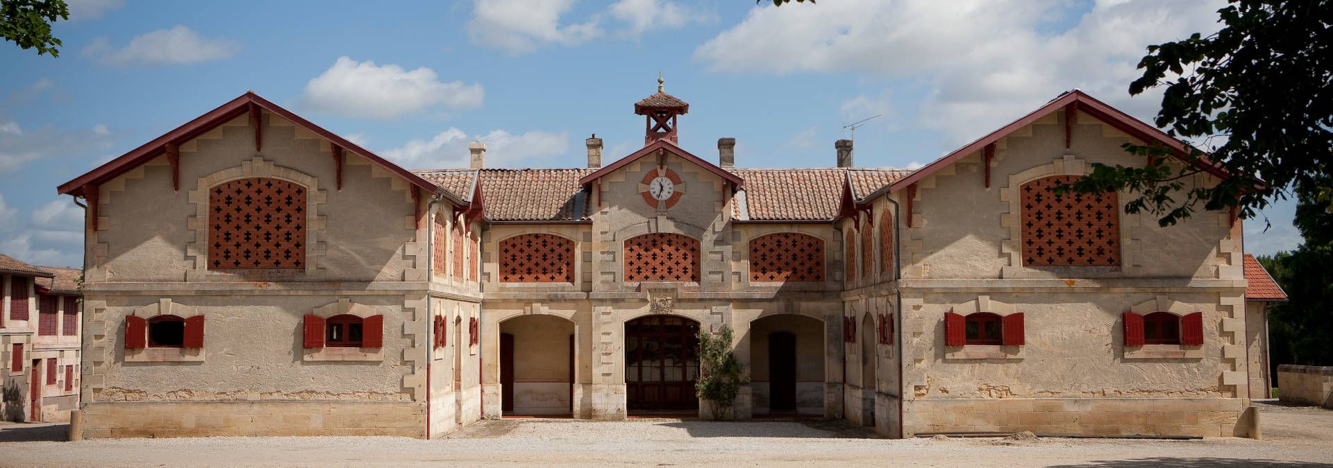 Château Lanessan - Rue des Vignerons