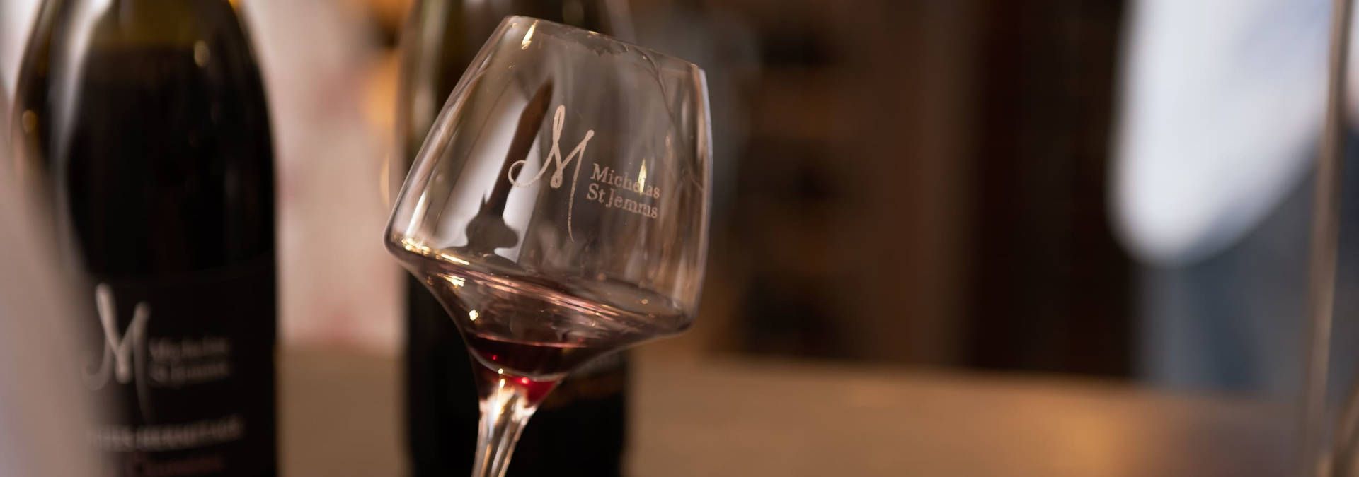 Domaine Michelas Saint Jemms - Rue des Vignerons