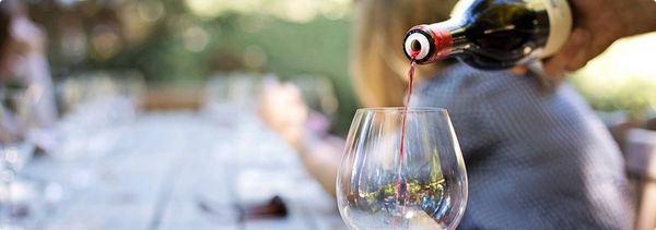 Introduction and discovery of wine tasting-photo