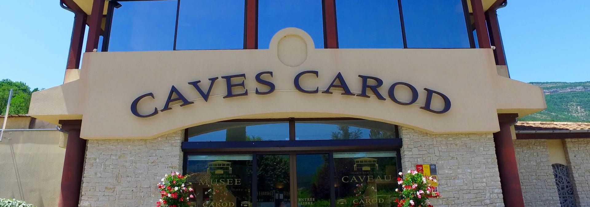 Caves Carod - Rue des Vignerons