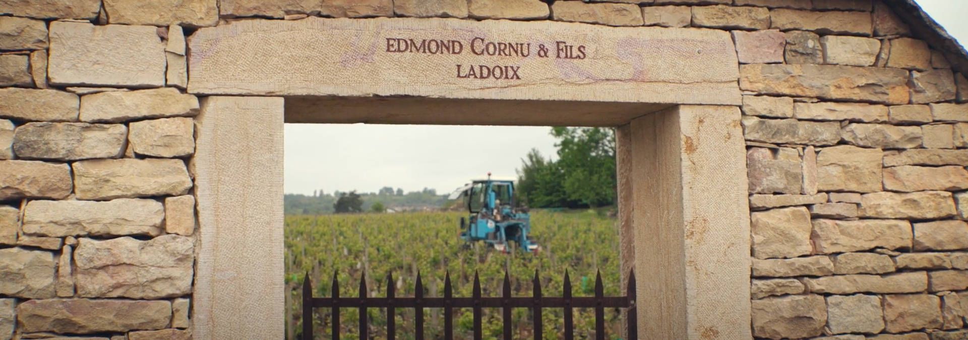 Domaine Edmond Cornu et Fils - Rue des Vignerons