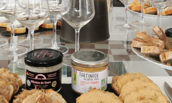 Tasting and local nibbles-photo