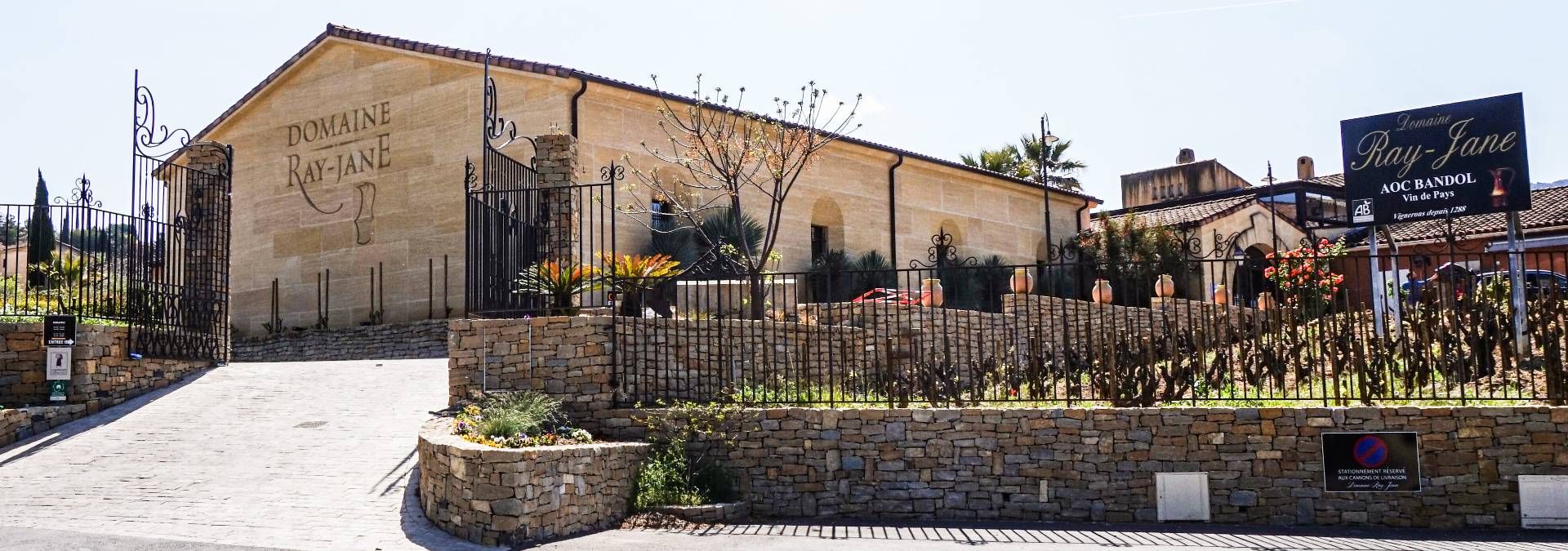 Domaine Ray Jane - Rue des Vignerons