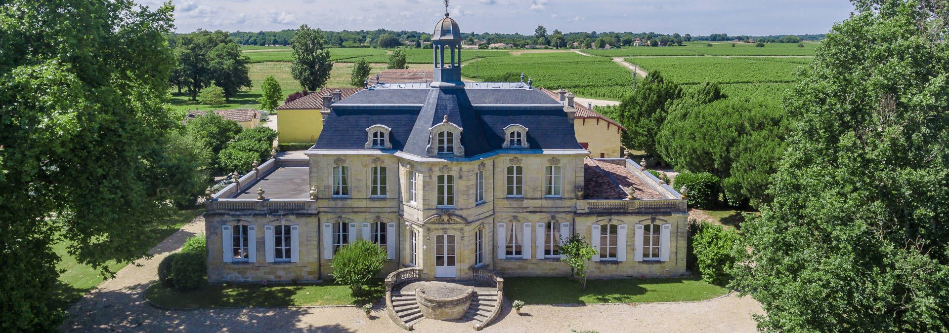 Château Fonréaud - Rue des Vignerons