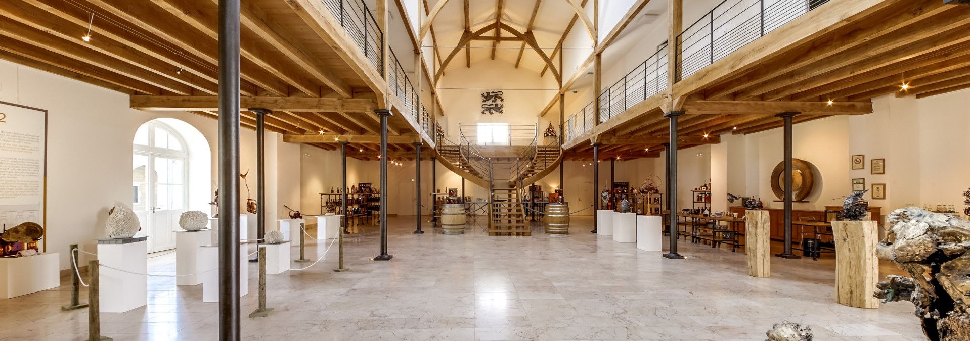 Meukow Cognac - Rue des Vignerons