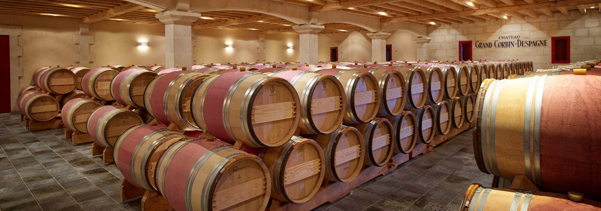 Château Grand Corbin-Despagne - Rue des Vignerons