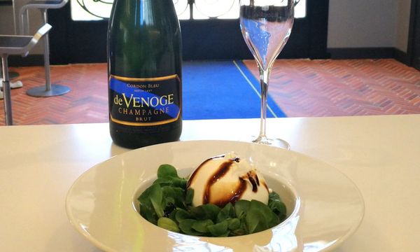 Cordon Bleu Brut y degustación de quesos-photo