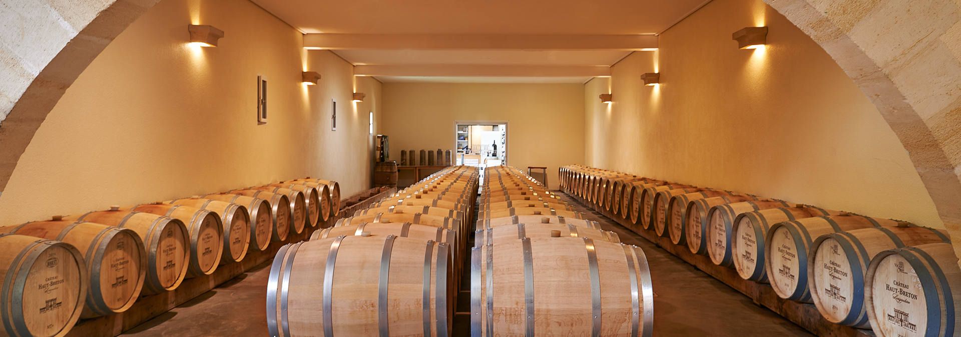 Château Haut-Breton Larigaudière - Rue des Vignerons