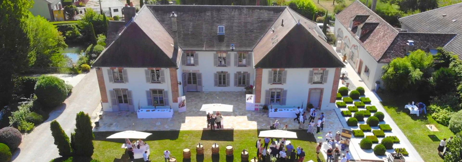 Champagne R.Renaudin - Rue des Vignerons