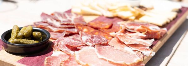 Wine and food-photo