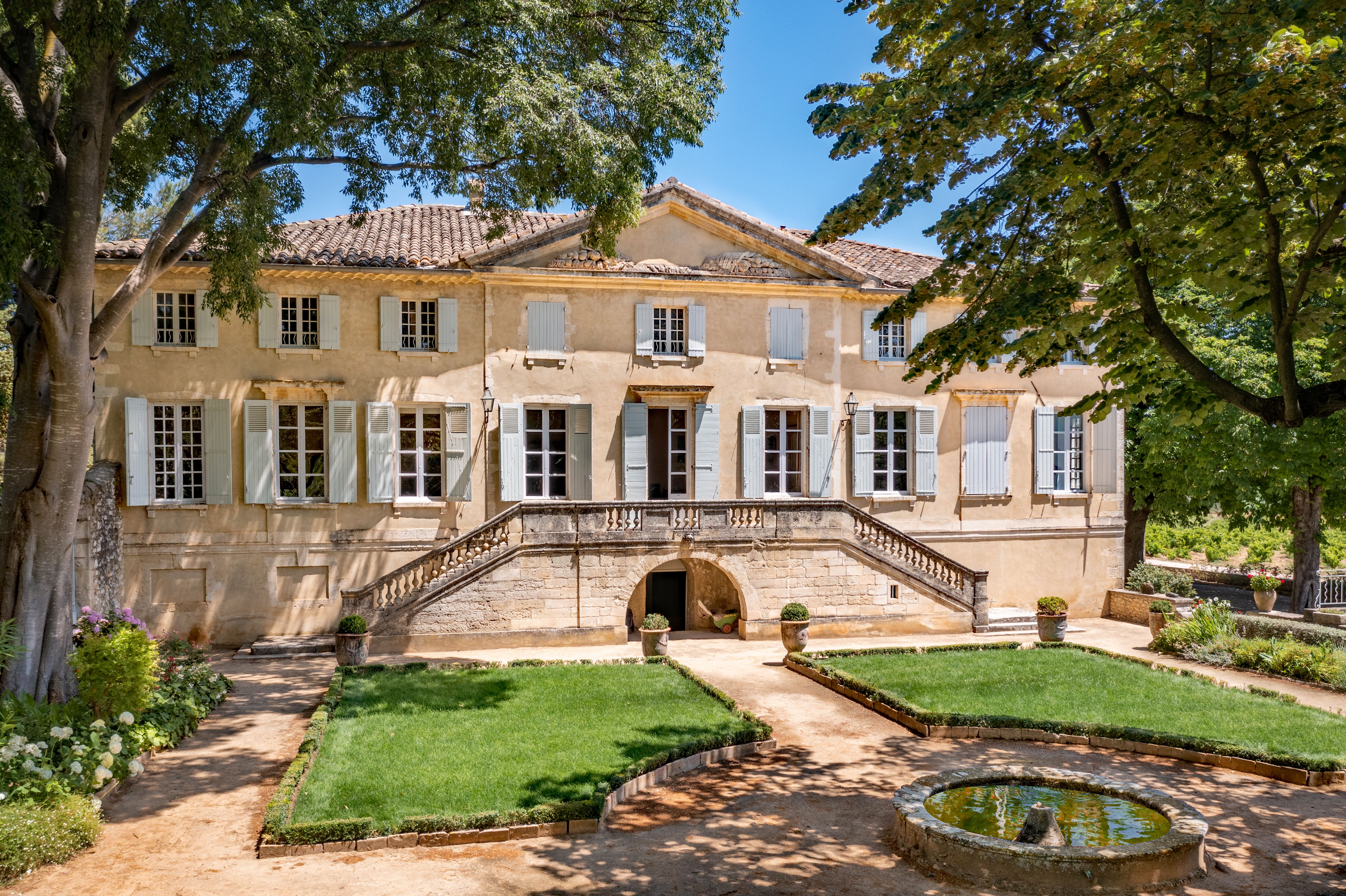 Château d'Aqueria - Rue des Vignerons