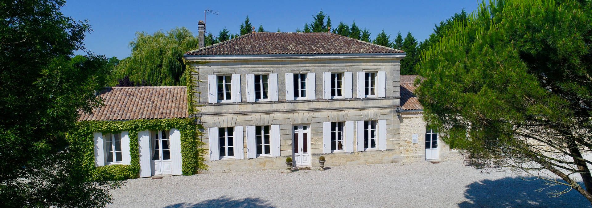 Château Saint-Hilaire - Domaine Uijttewaal - Rue des Vignerons