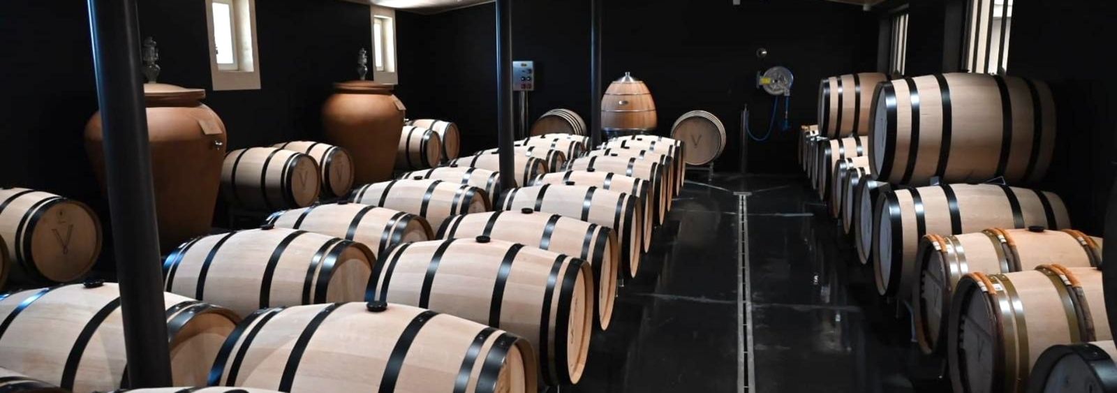 Château Petit Val - Rue des Vignerons